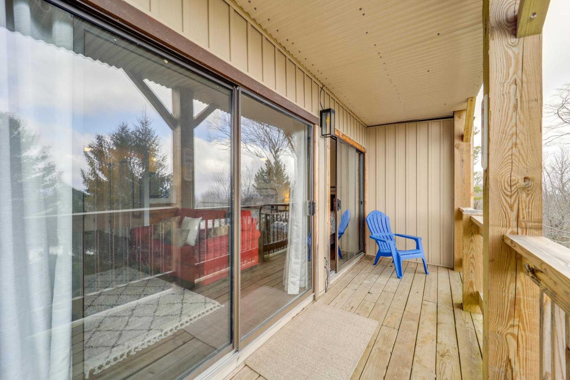 Beech Mountain Studio With Balcony Less Than 1 Mi To Skiing! Luaran gambar