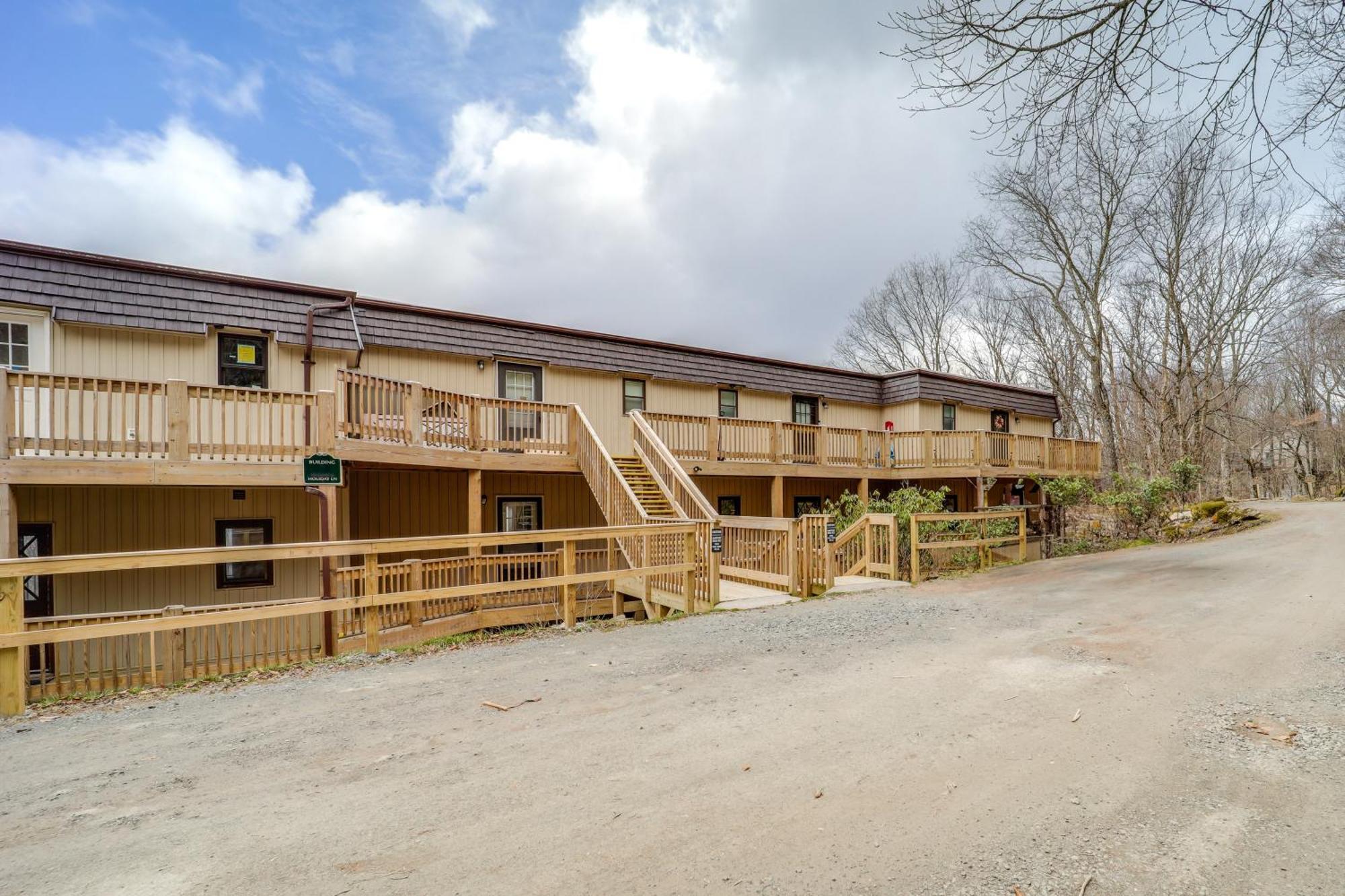 Beech Mountain Studio With Balcony Less Than 1 Mi To Skiing! Luaran gambar